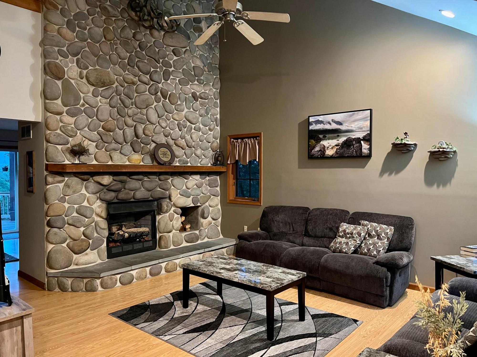 Mountain House Palmerton